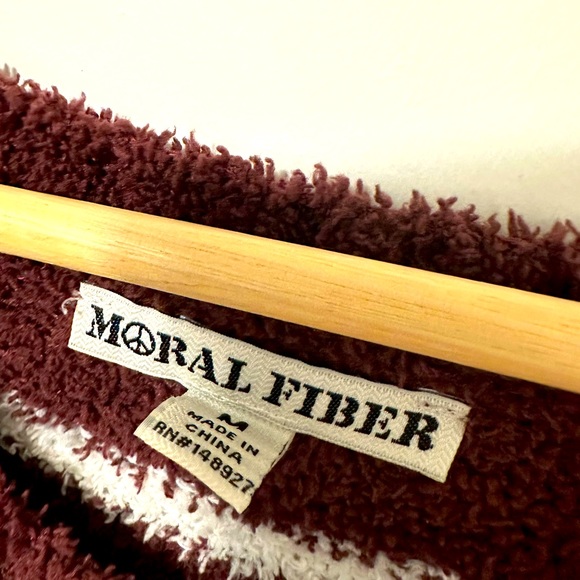 LIKE NEW CHENILLE STRIPED SWEATER - Picture 2 of 2